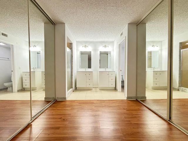2110 21st Lane, Palm Beach Gardens, FL 33418