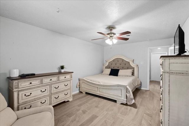 7103 Chinook Street, Baytown, TX 77521