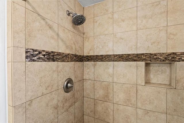 7103 Chinook Street, Baytown, TX 77521