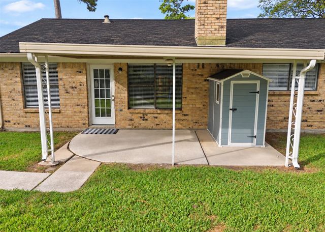 7103 Chinook Street, Baytown, TX 77521