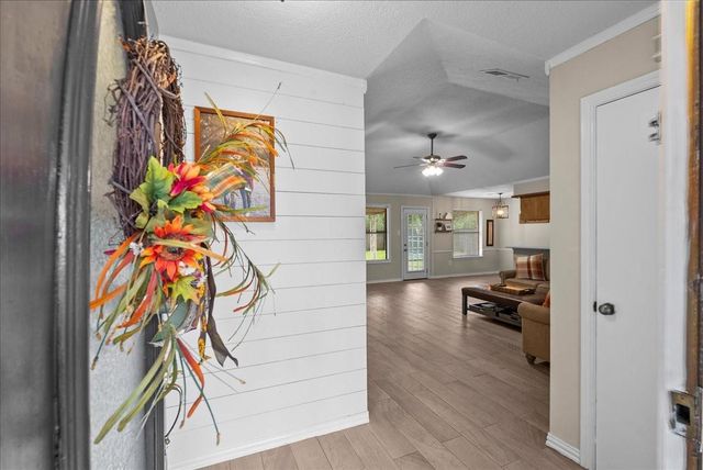 7103 Chinook Street, Baytown, TX 77521