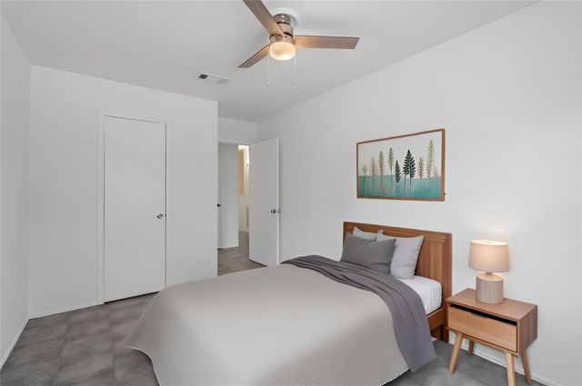 5801 Lumberdale Road 127, Houston, TX 77092