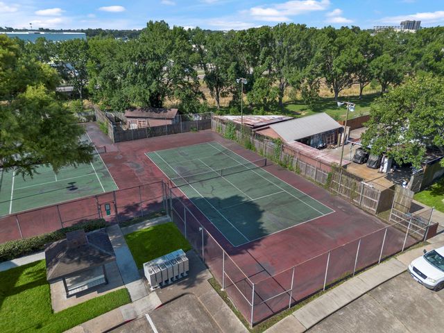 5801 Lumberdale Road 127, Houston, TX 77092