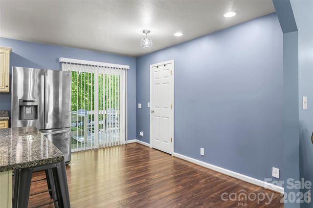106 Silverstone Drive, Marion, NC 28752