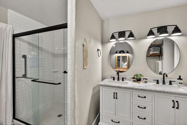 2076 CR 108, Burnet, TX 78611