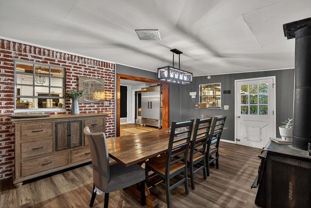 2076 CR 108, Burnet, TX 78611