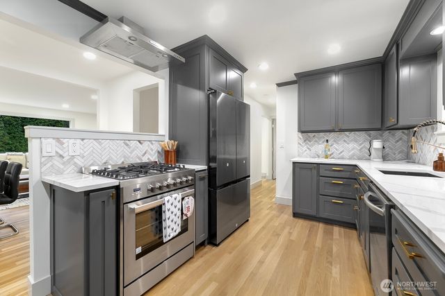 2356 N 130th Street, Seattle, WA 98133