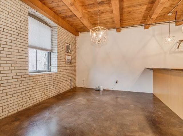 127 5th Street NE G08, Minneapolis, MN 55413