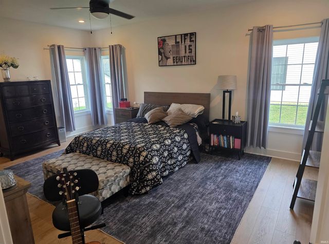 701 E Quinn Raye Court, Ellettsville, IN 47429