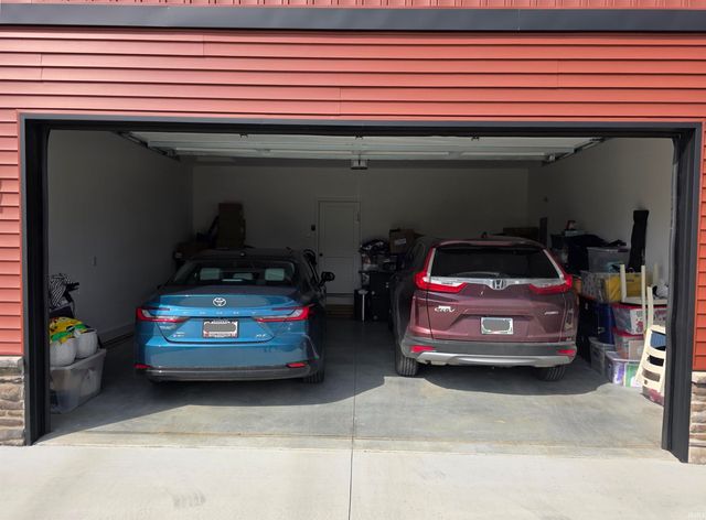 701 E Quinn Raye Court, Ellettsville, IN 47429