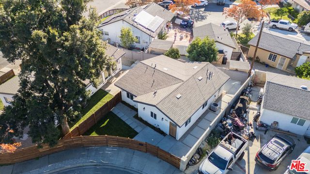 14365 Berg Street, Sylmar, CA 91342