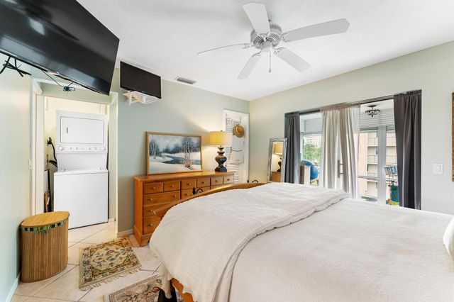 170 E Horizons E 303, Boynton Beach, FL 33435