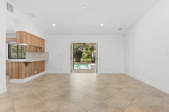 11580 NW 20th Drive, Coral Springs, FL 33071