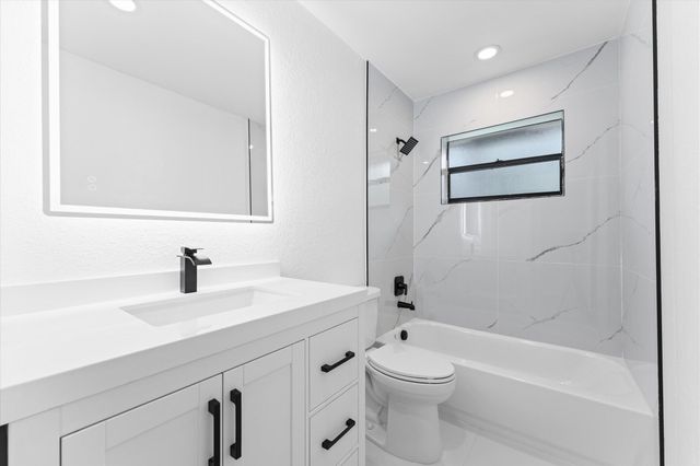 11580 NW 20th Drive, Coral Springs, FL 33071