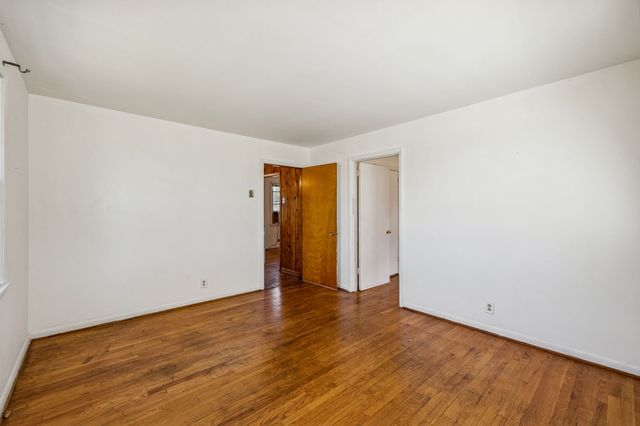 5020 Kincannon Dr, Nashville, TN 37220