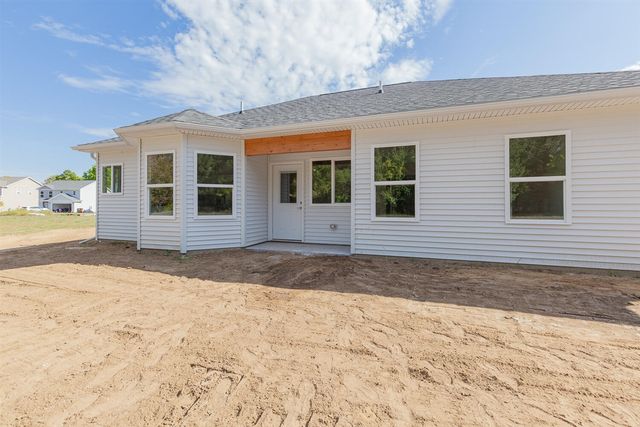 2026 Green Acres Drive, Adrian, MI 49221