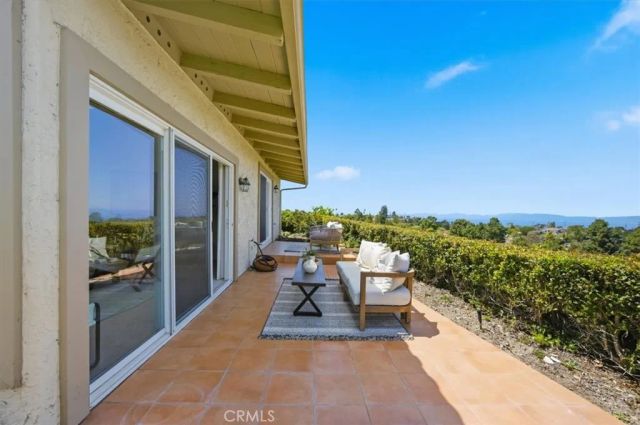 53 Hilltop Circle, Rancho Palos Verdes, CA 90275