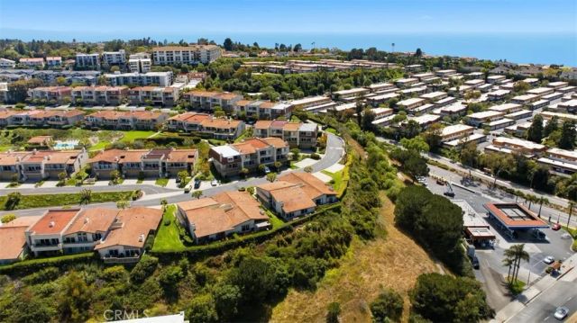 53 Hilltop Circle, Rancho Palos Verdes, CA 90275