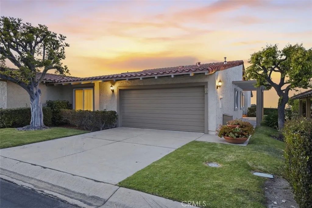 53 Hilltop Circle, Rancho Palos Verdes, CA 90275