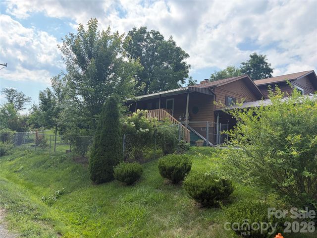 256A Bruce Road, Mars Hill, NC 28754