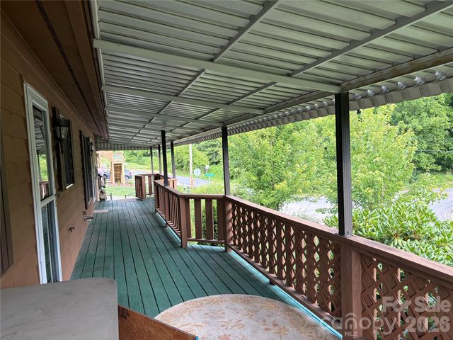 256A Bruce Road, Mars Hill, NC 28754