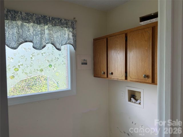 256A Bruce Road, Mars Hill, NC 28754