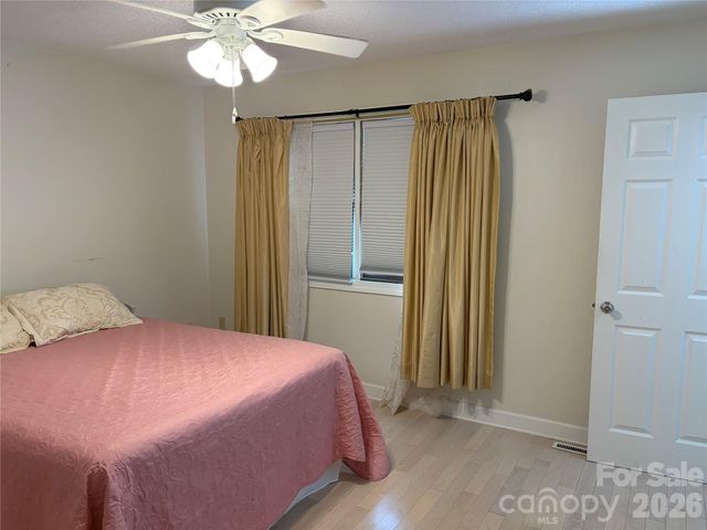 256A Bruce Road, Mars Hill, NC 28754