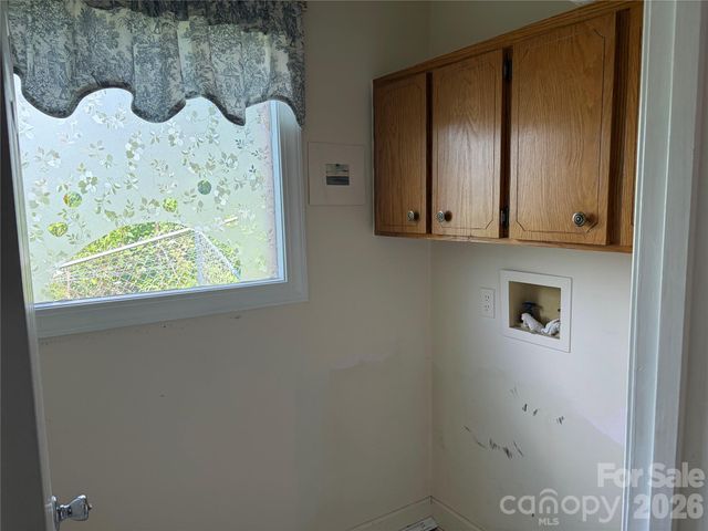 256A Bruce Road, Mars Hill, NC 28754