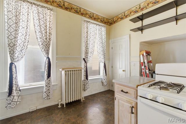 3810 Arsenal Street, St Louis, MO 63116