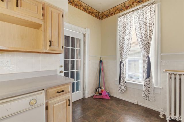 3810 Arsenal Street, St Louis, MO 63116