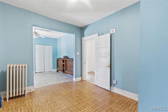 3810 Arsenal Street, St Louis, MO 63116