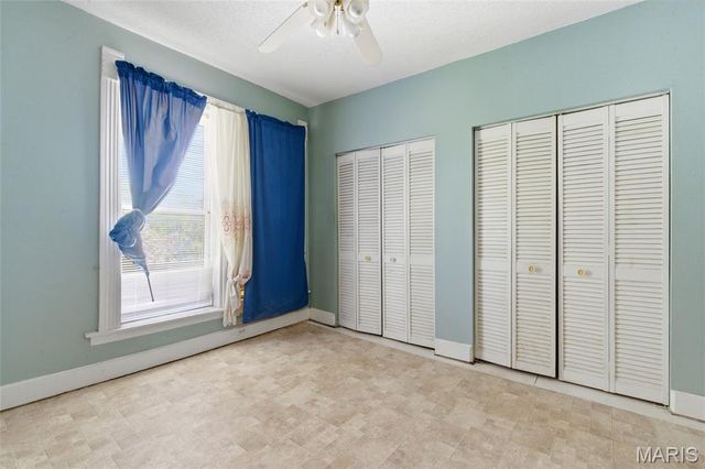 3810 Arsenal Street, St Louis, MO 63116