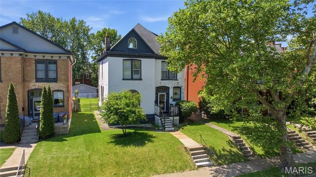 3810 Arsenal Street, St Louis, MO 63116