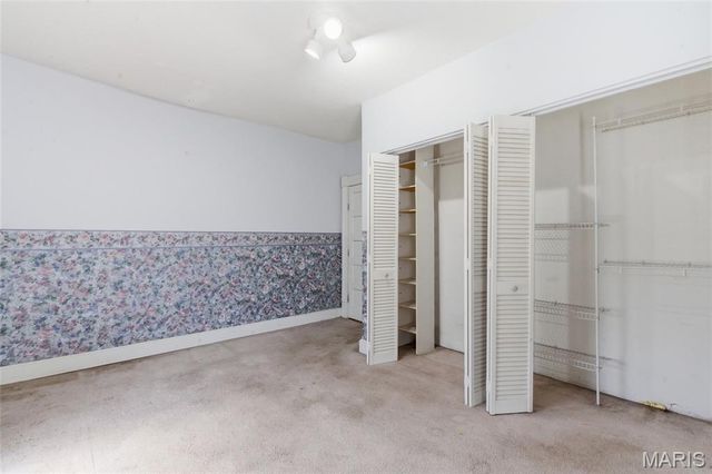 3810 Arsenal Street, St Louis, MO 63116