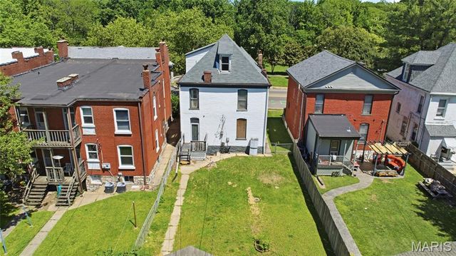 3810 Arsenal Street, St Louis, MO 63116