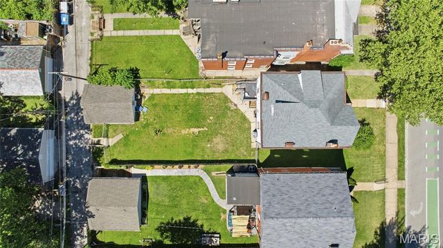 3810 Arsenal Street, St Louis, MO 63116