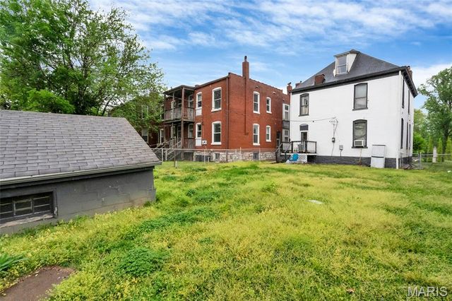 3810 Arsenal Street, St Louis, MO 63116