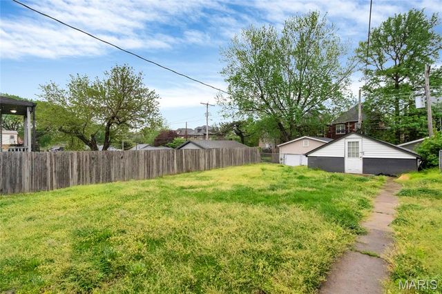 3810 Arsenal Street, St Louis, MO 63116