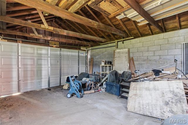 3810 Arsenal Street, St Louis, MO 63116