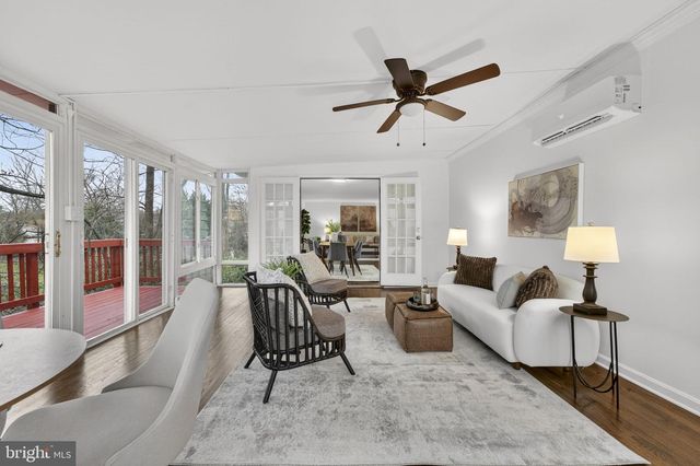 7113 PENGUIN PL, Falls Church, VA 22043