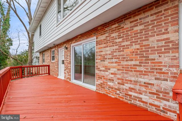 7113 PENGUIN PL, Falls Church, VA 22043