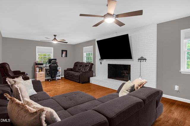 3141 Wagoner Lane, Graham, NC 27253