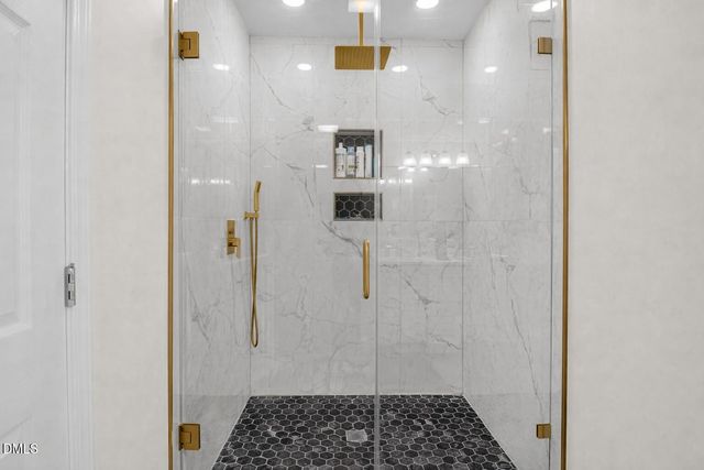 3141 Wagoner Lane, Graham, NC 27253