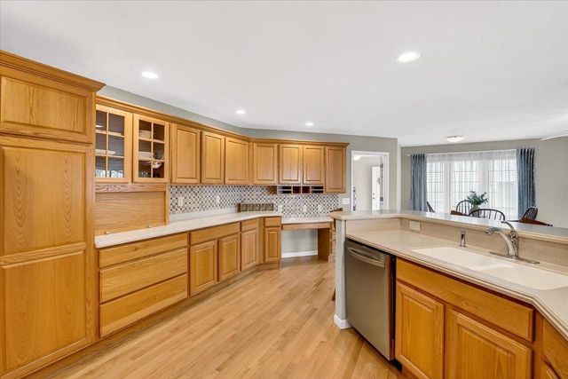 485 Riviera Street, Oregon, WI 53575