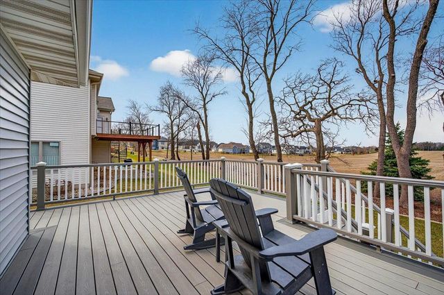 485 Riviera Street, Oregon, WI 53575