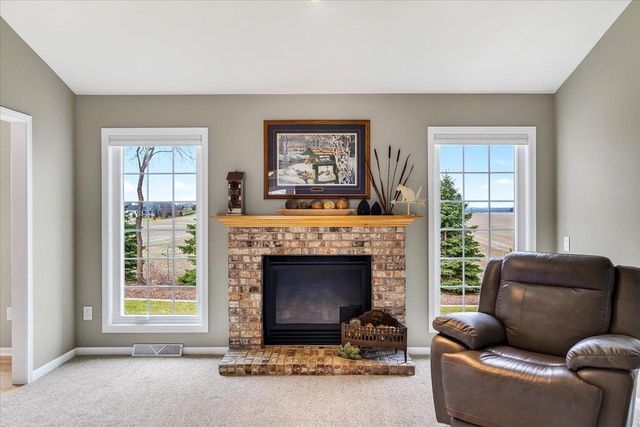 485 Riviera Street, Oregon, WI 53575