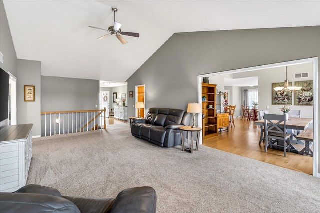 485 Riviera Street, Oregon, WI 53575