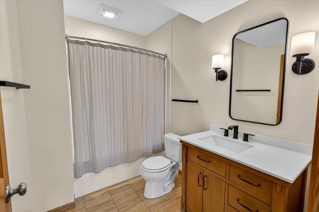 485 Riviera Street, Oregon, WI 53575