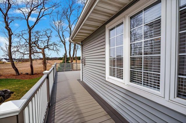 485 Riviera Street, Oregon, WI 53575