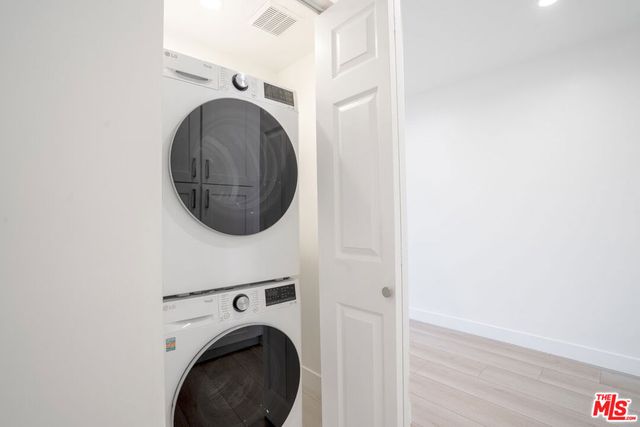 600 W 9th Street 1509, Los Angeles, CA 90015